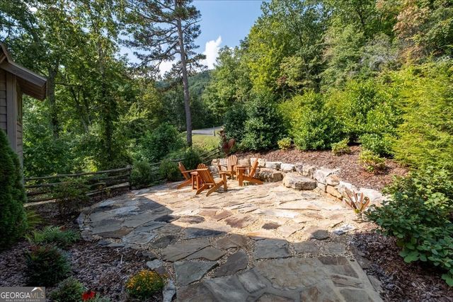 207 Utana Bluffs Trail, Ellijay, GA 30540