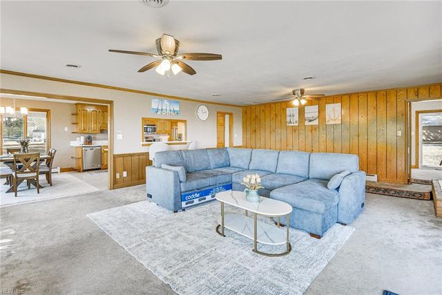 2020 Sunset Maple LN, Chesapeake, VA 23323