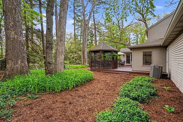 365 Stone Harbor Road, Holland, MI 49424