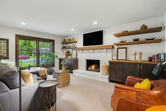 365 Stone Harbor Road, Holland, MI 49424