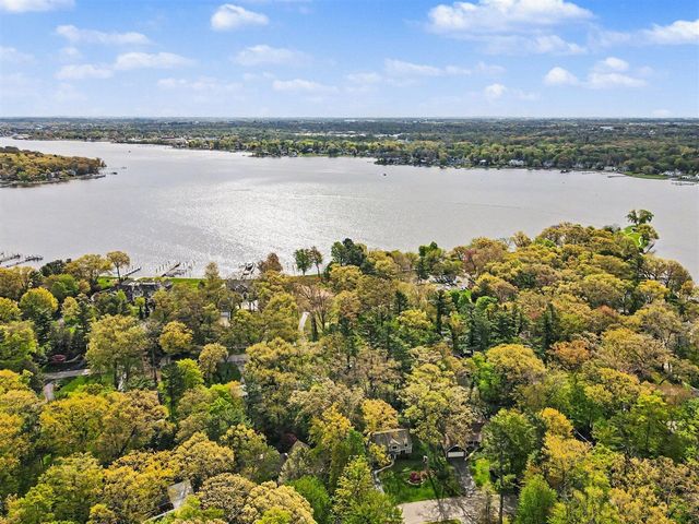 365 Stone Harbor Road, Holland, MI 49424