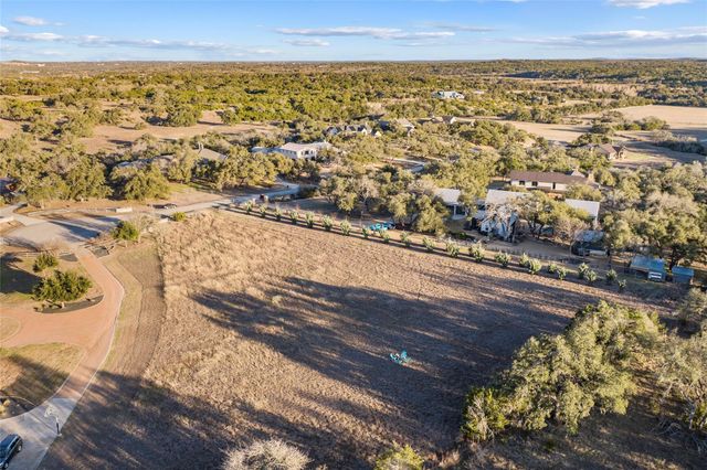 623 Dario DR, Dripping Springs, TX 78620