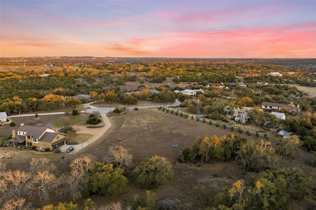 623 Dario DR, Dripping Springs, TX 78620