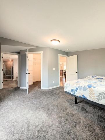 W344S10664 Island View LANE, Mukwonago, WI 53149