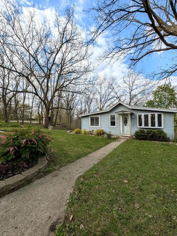 W344S10664 Island View LANE, Mukwonago, WI 53149