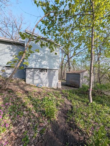 W344S10664 Island View LANE, Mukwonago, WI 53149
