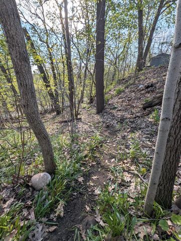 W344S10664 Island View LANE, Mukwonago, WI 53149