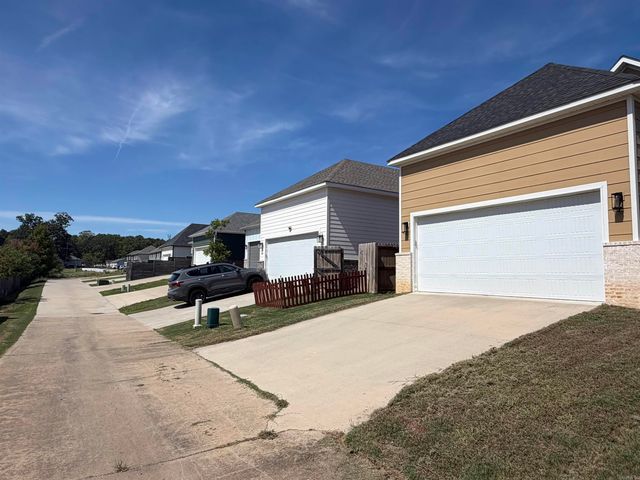 230 A Street, Bryant, AR 72022