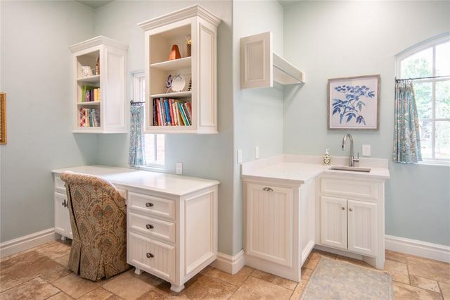 4401 Berry Farm Road, Norman, OK 73072