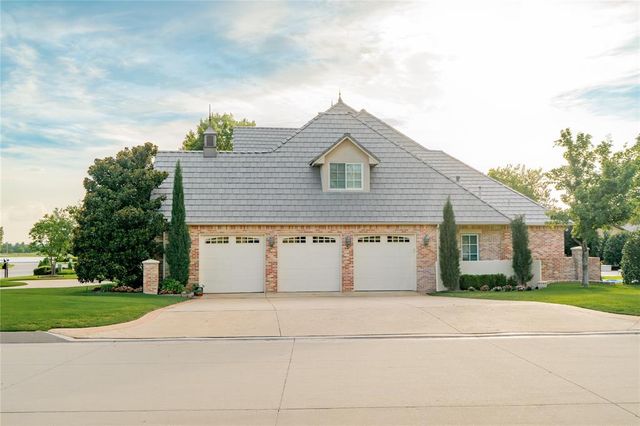 4401 Berry Farm Road, Norman, OK 73072
