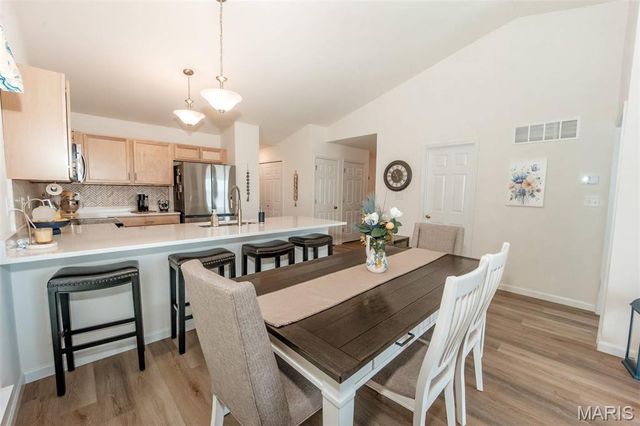 1009 Black Bear Drive, House Springs, MO 63051