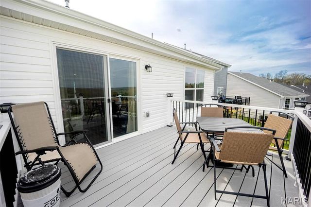 1009 Black Bear Drive, House Springs, MO 63051