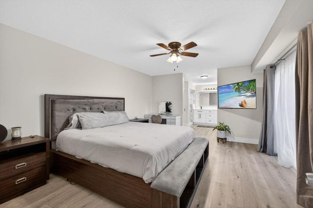 701 7th Lane, Palm Beach Gardens, FL 33418