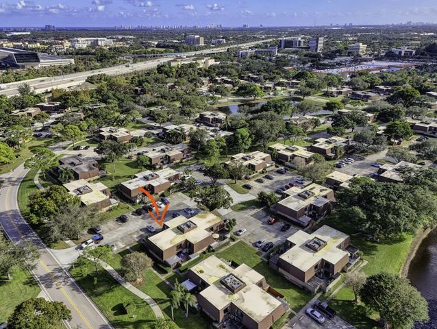 701 7th Lane, Palm Beach Gardens, FL 33418