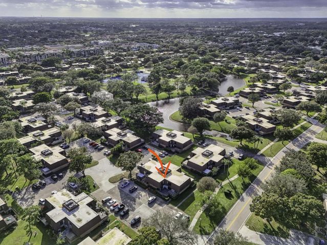 701 7th Lane, Palm Beach Gardens, FL 33418