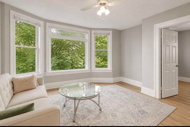 611 S Bernard St, Spokane, WA 99204