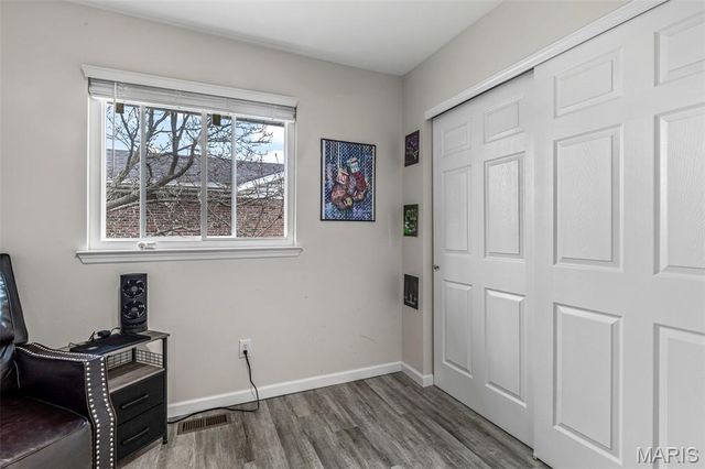 3968 Royal Estates Drive, St Louis, MO 63129