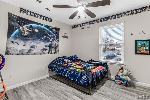 3968 Royal Estates Drive, St Louis, MO 63129