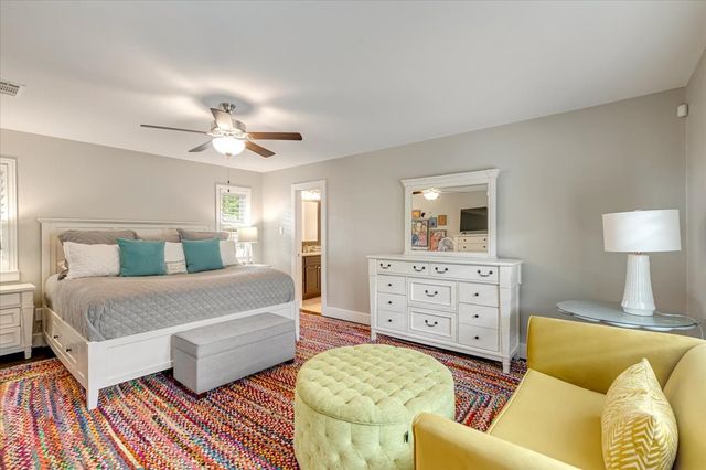 27 Crestwood Drive, Trophy Club, TX 76262