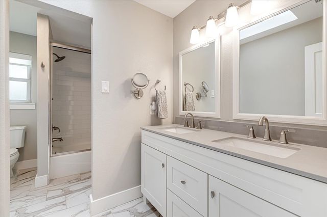 27 Crestwood Drive, Trophy Club, TX 76262