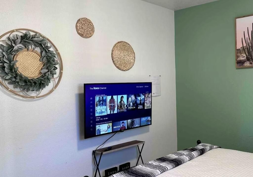 Image 27 of property listing at 516 Arno Street NE, Albuquerque, NM 87102