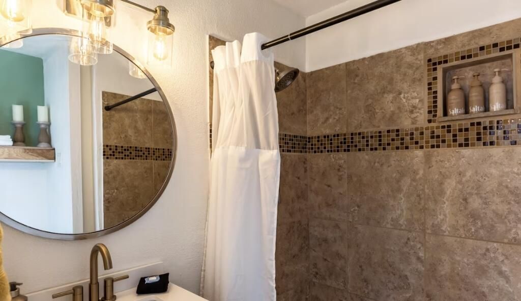 Image 29 of property listing at 516 Arno Street NE, Albuquerque, NM 87102