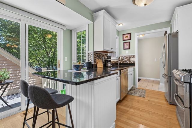 33 Water Street 20, Danvers, MA 01923