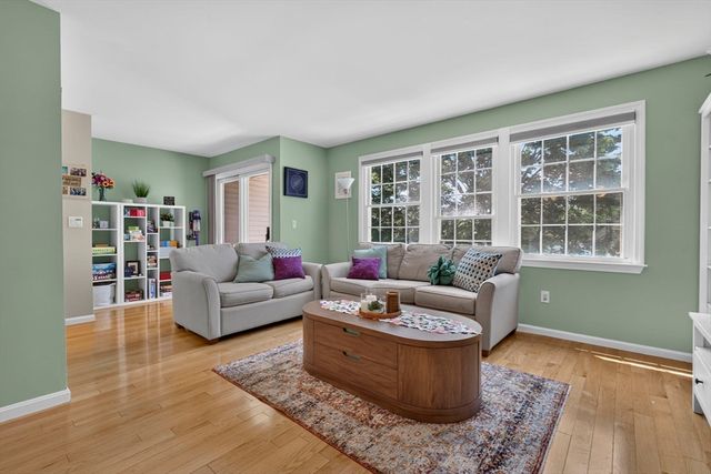 33 Water Street 20, Danvers, MA 01923