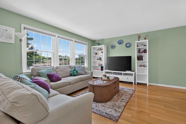 33 Water Street 20, Danvers, MA 01923