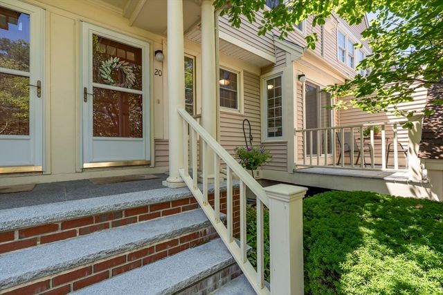 33 Water Street 20, Danvers, MA 01923
