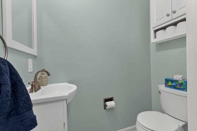 33 Water Street 20, Danvers, MA 01923