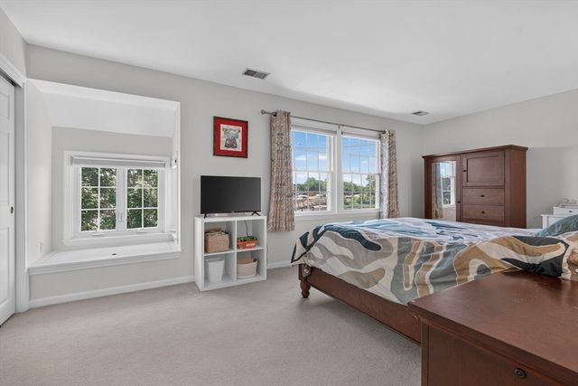 33 Water Street 20, Danvers, MA 01923