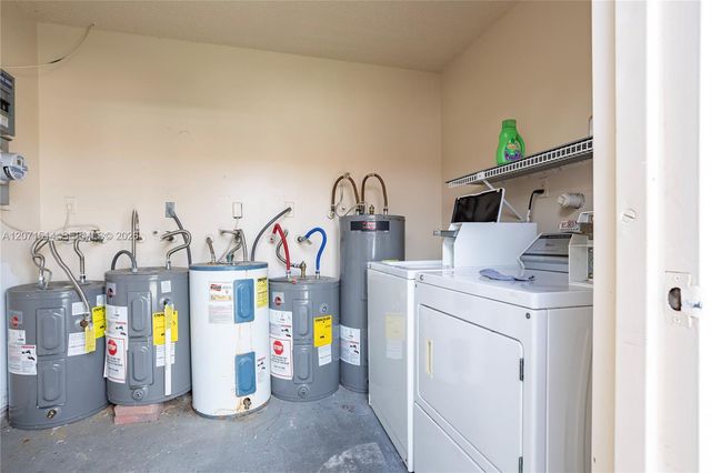 4675 NW 3rd Court B, Delray Beach, FL 33445