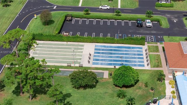 4675 NW 3rd Court B, Delray Beach, FL 33445