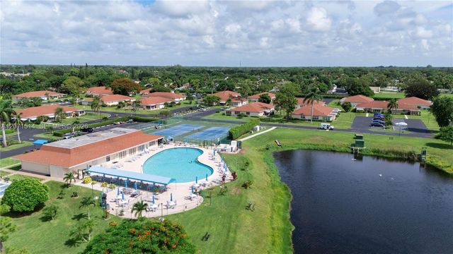 4675 NW 3rd Court B, Delray Beach, FL 33445