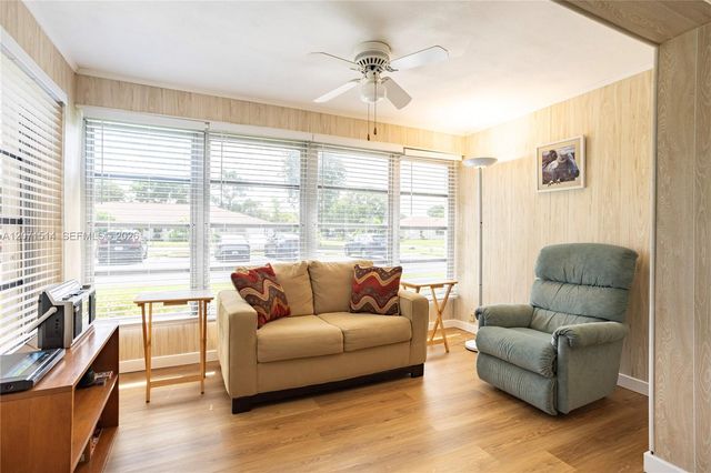 4675 NW 3rd Court B, Delray Beach, FL 33445