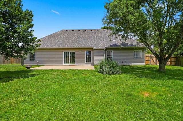 504 EAGLE LAKE DR, Ashland, MO 65010