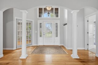 504 EAGLE LAKE DR, Ashland, MO 65010