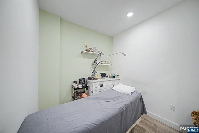 163 Front Street, Secaucus, NJ 07094