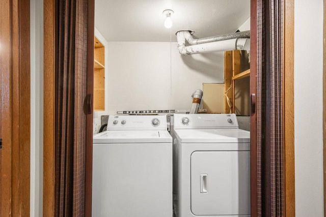 718 Bickley Court, Stoughton, WI 53589