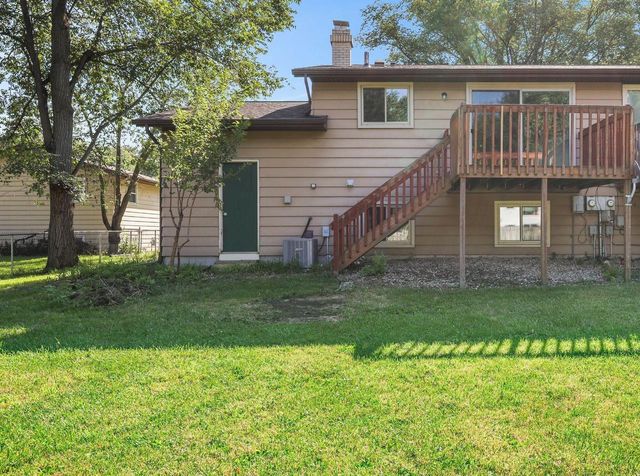 718 Bickley Court, Stoughton, WI 53589
