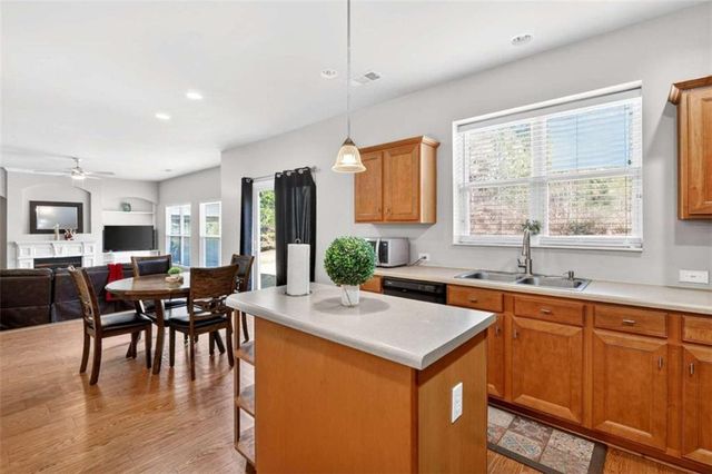 5625 Jamerson Drive, Atlanta, GA 30349