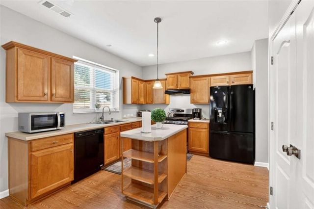 5625 Jamerson Drive, Atlanta, GA 30349