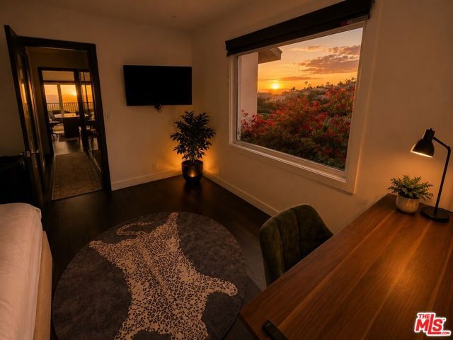 8810 Hollywood Boulevard, West Hollywood, CA 90069