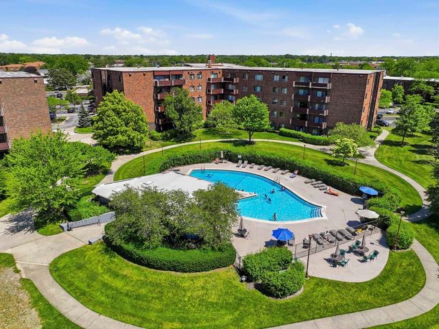 720 Wellington Avenue 509, Elk Grove Village, IL 60007