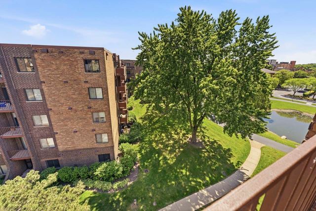 720 Wellington Avenue 509, Elk Grove Village, IL 60007
