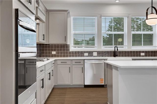 6005 Haviland Alley 44, Sugar Hill, GA 30518