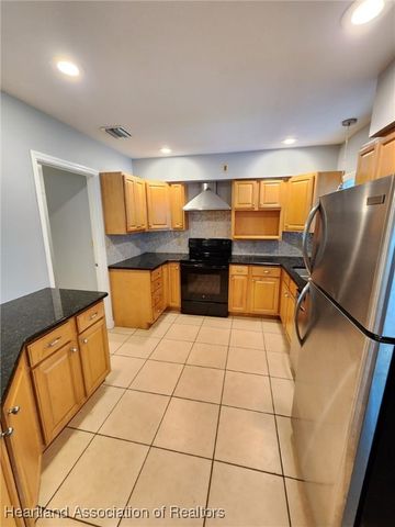 826 Schlosser Road, Sebring, FL 33875
