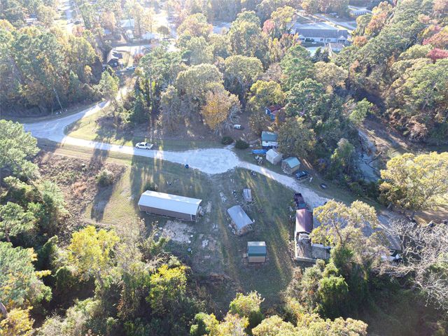 140 Lagoon Ct, Point Blank, TX 77364