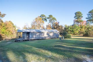 140 Lagoon Ct, Point Blank, TX 77364